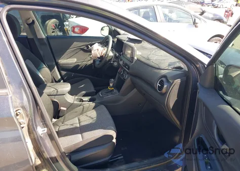 2020 Hyundai Kona Se из США, поврежденный, VIN KM8K12AA1LU543598